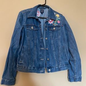 Gap women’s jean jacket with floral embroidery